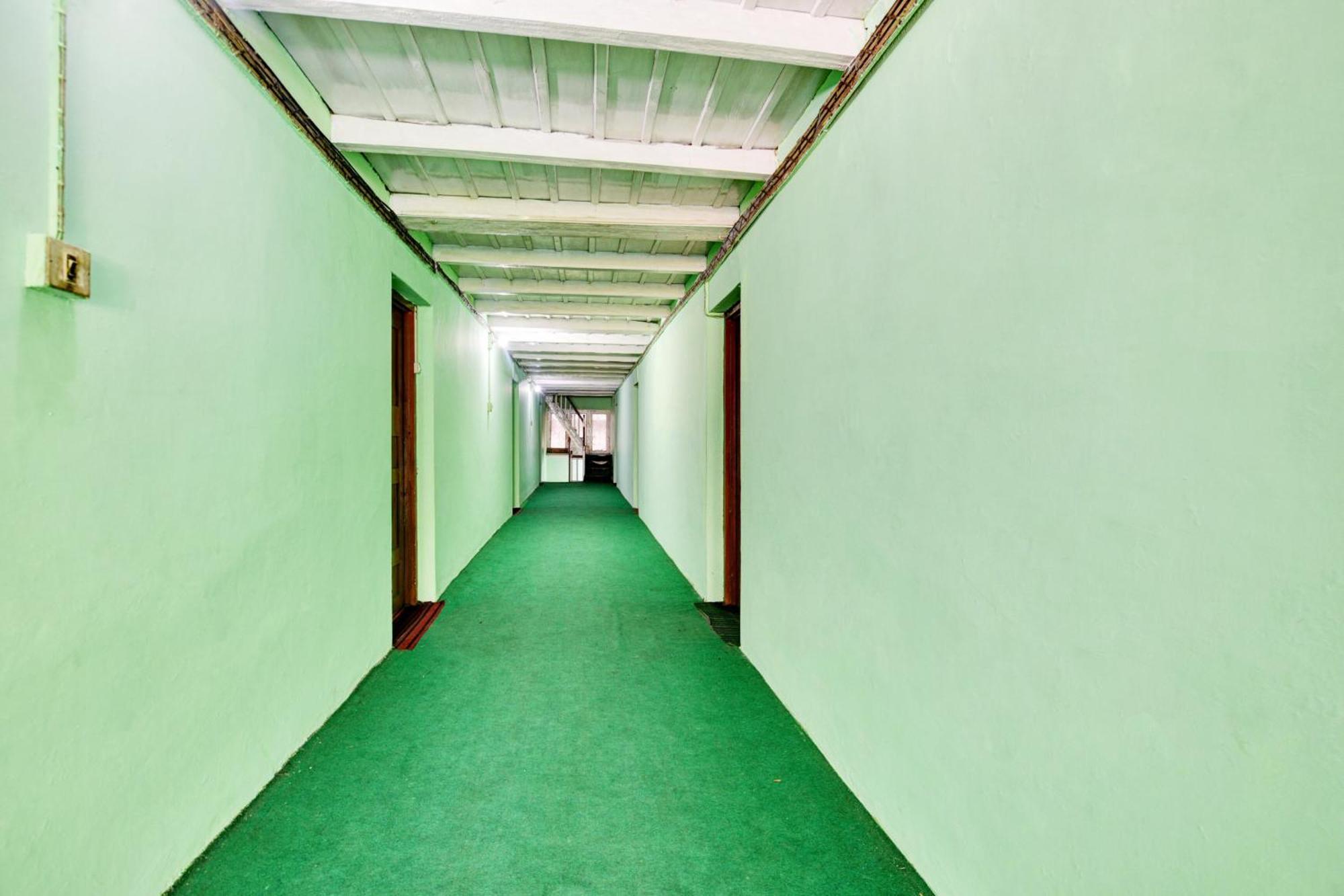 Hotel O Chaman Manāli エクステリア 写真