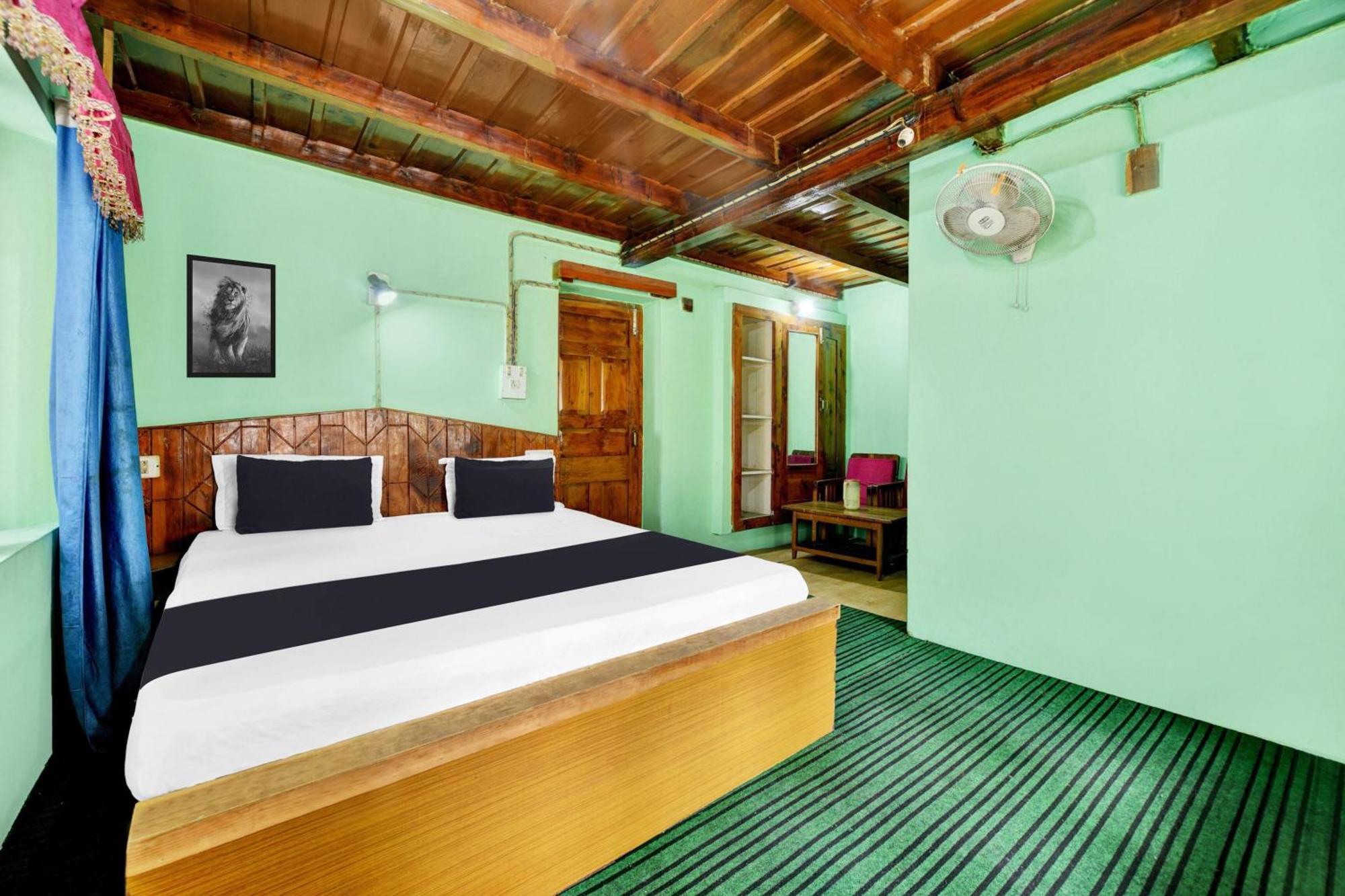 Hotel O Chaman Manāli エクステリア 写真